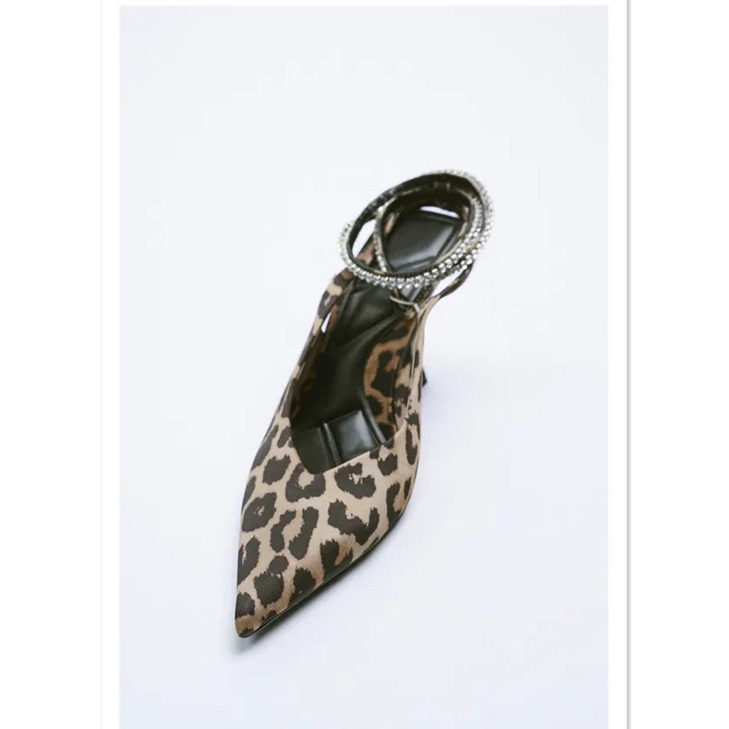 Women's Personalized Leopard Print Suede Mid Heel Pointed Toe Heels