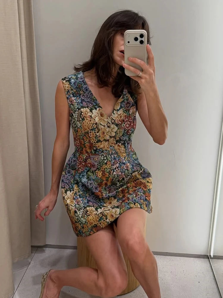 Women Retro Floral V Neck Sleeveless Mini Dress French Style Sleeveless Waist Slim Casual Sundress Daily Vacation Street Outfit