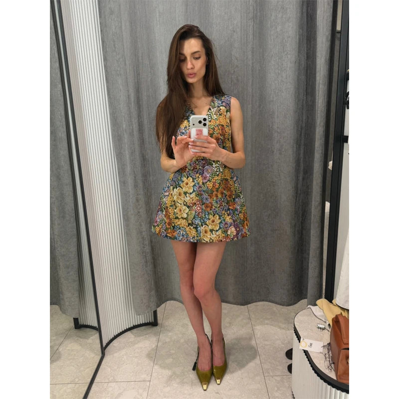Women Retro Floral V Neck Sleeveless Mini Dress French Style Sleeveless Waist Slim Casual Sundress Daily Vacation Street Outfit