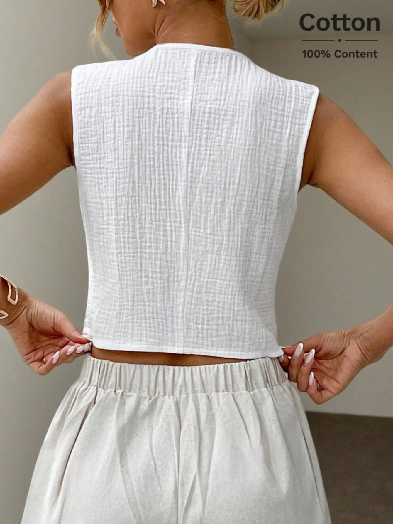 New Arrival Women Pure Cotton Elegant Sleeveless Waistcoat, Minimalist Chic Cropped Vest for Spring Summer