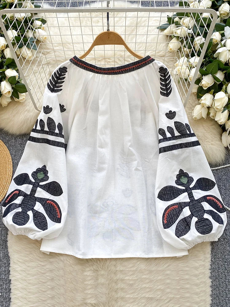 Spring Autumn New Vintage Lantern Sleeve Shirt Women's Embroidered Round Neck Strap Loose Casual Versatile Hoodie Blouse Top D11